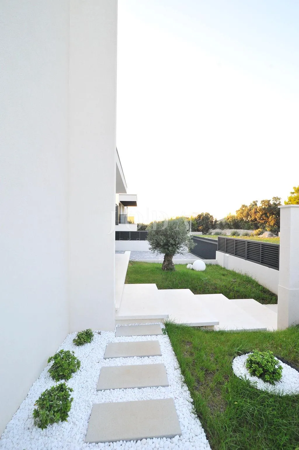 zadar, okolica, moderna vila blizu mora - slika 13