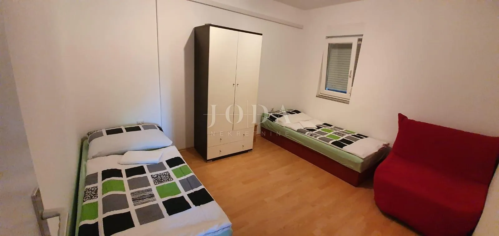 novi vinodolski, apartmanska kuća - slika 11