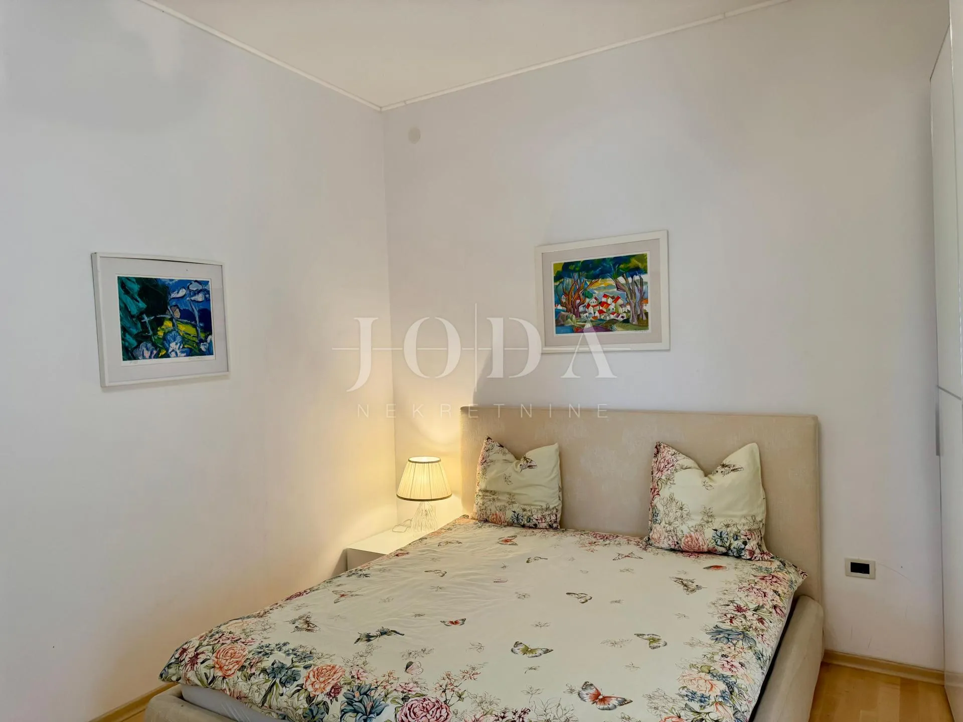 predivan stan 80 m od mora - slika 11