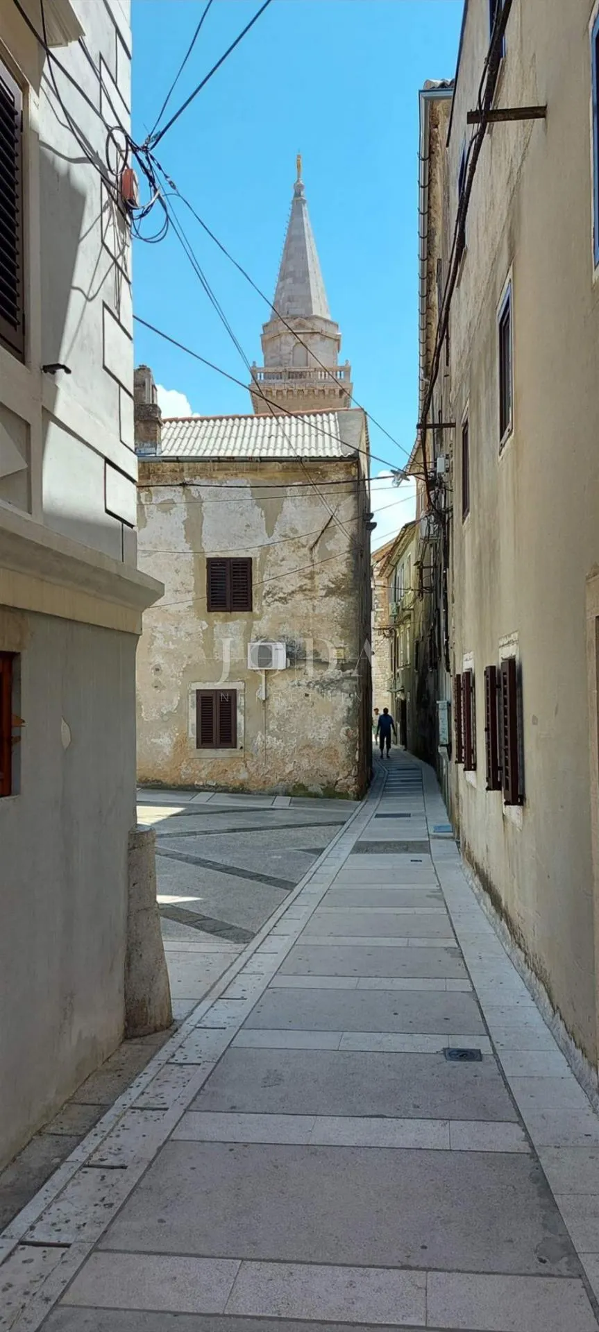 senj,stan u centru grada - slika 10