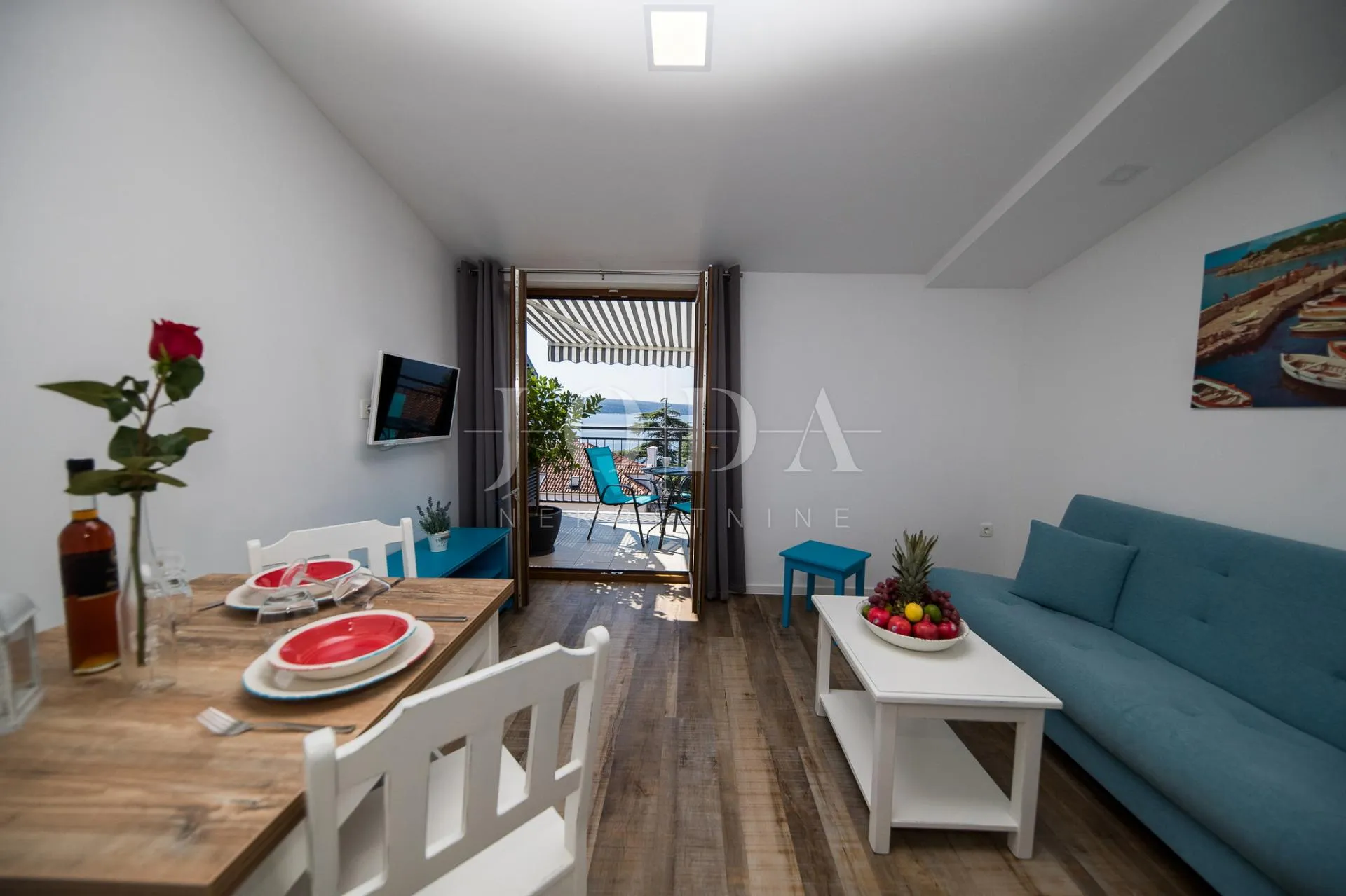 crni mol penthaus dva apartmana - slika 26