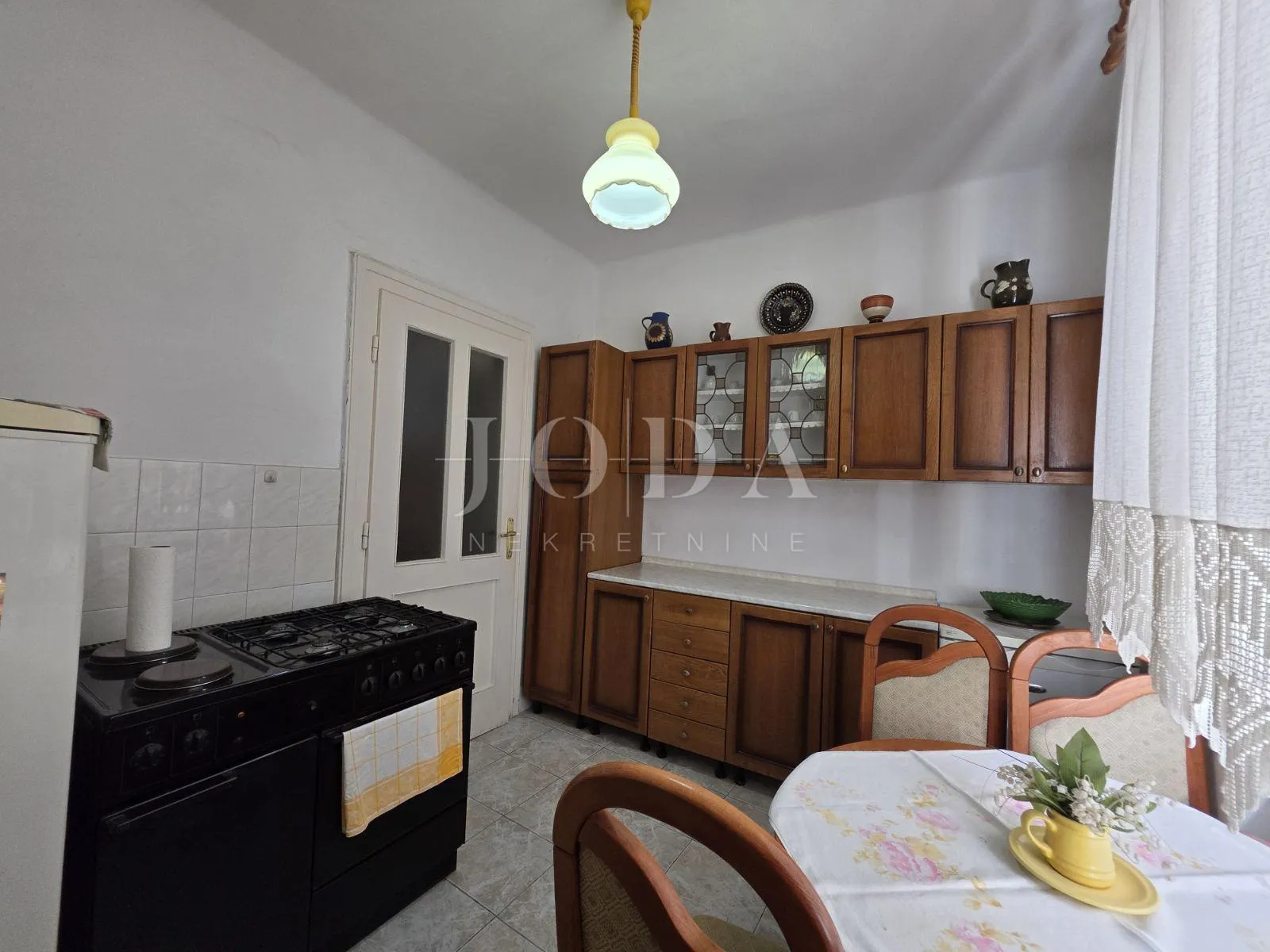 senj, stan u centru grada sa prekrasnim pogledom - slika 6