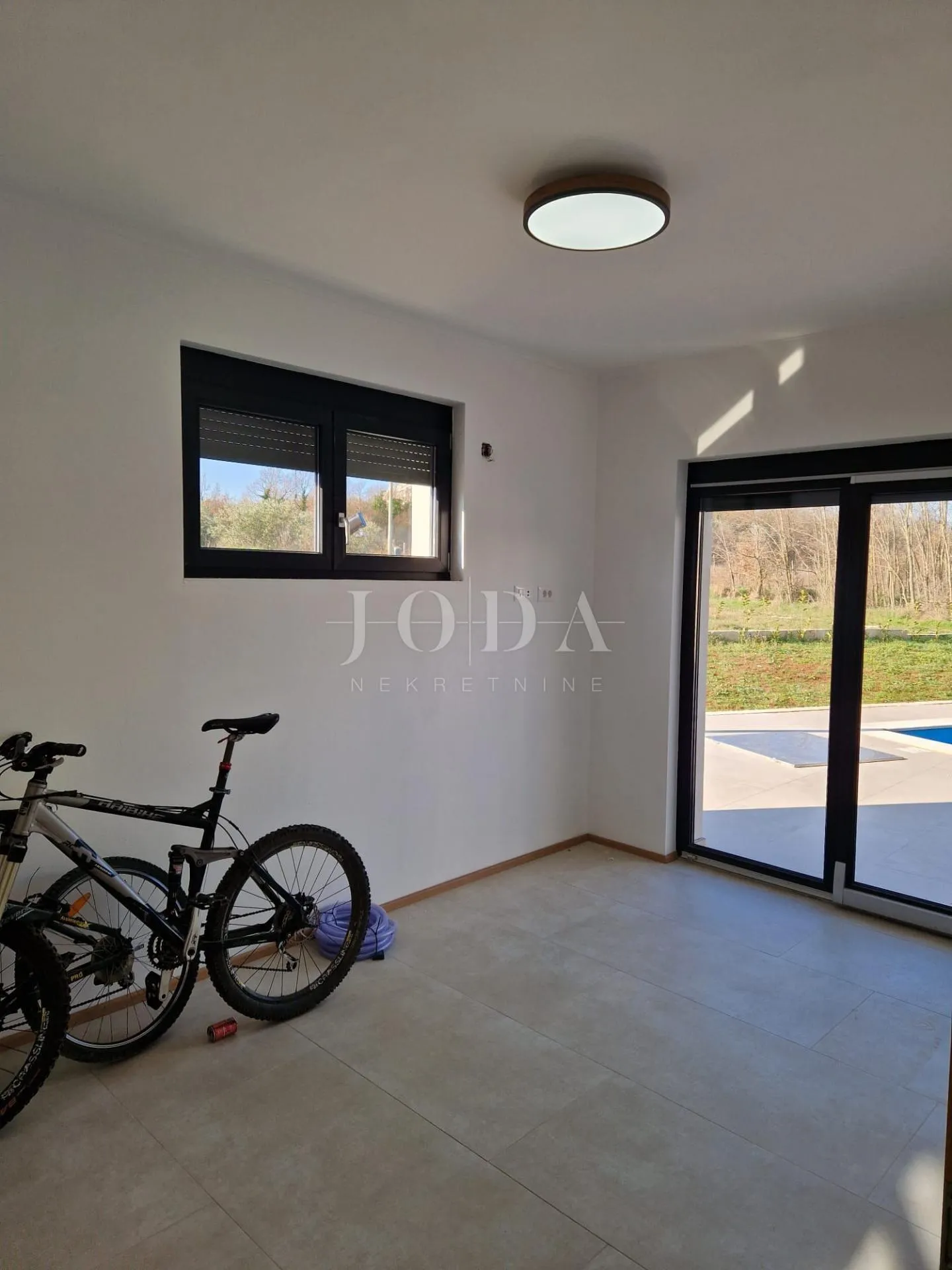 rovinj, okolica, novoizgrađena moderna villa - slika 7
