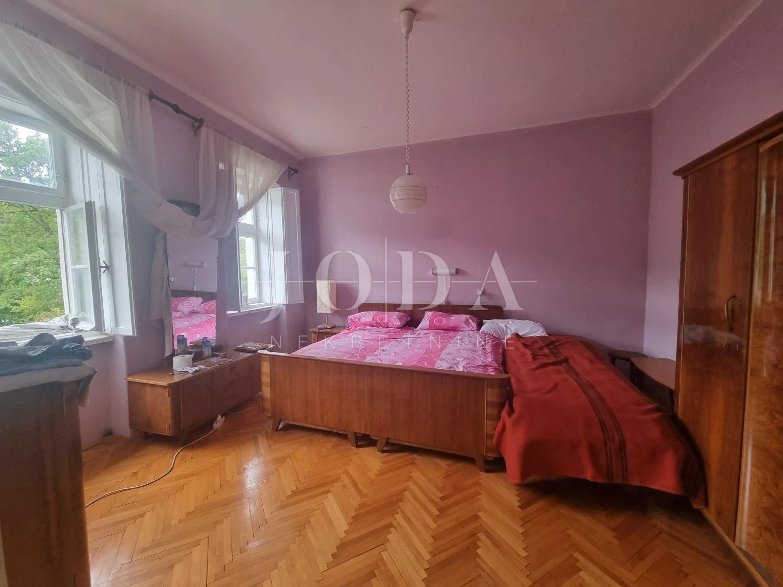 tribalj, kuća,gospodarska zgrada, prostrana okućnica i oranica - slika 14