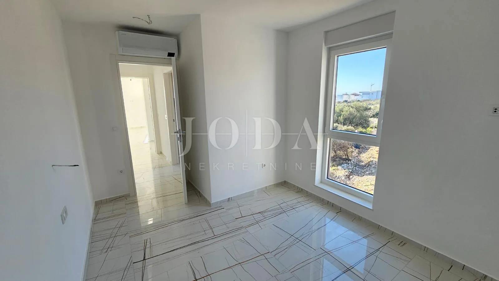 novalja, novogradnja penthouse - slika 17