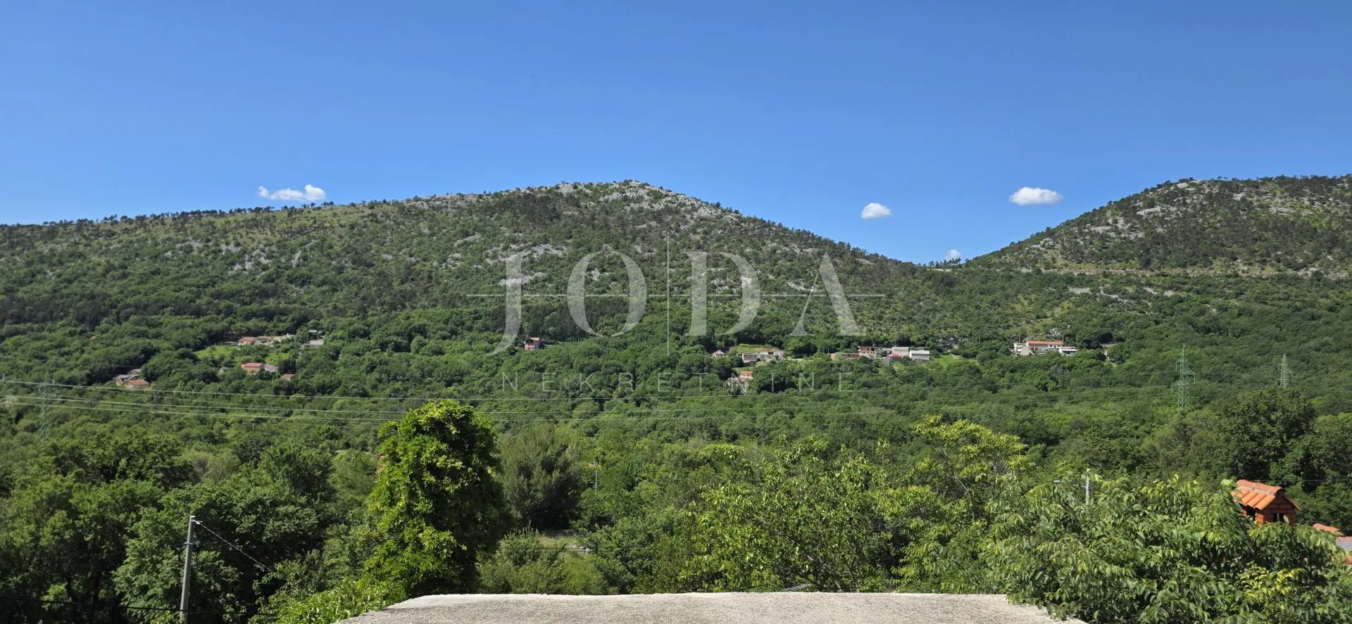 prodaja kuće bribir | balkon, parking, pogled na more - slika 17