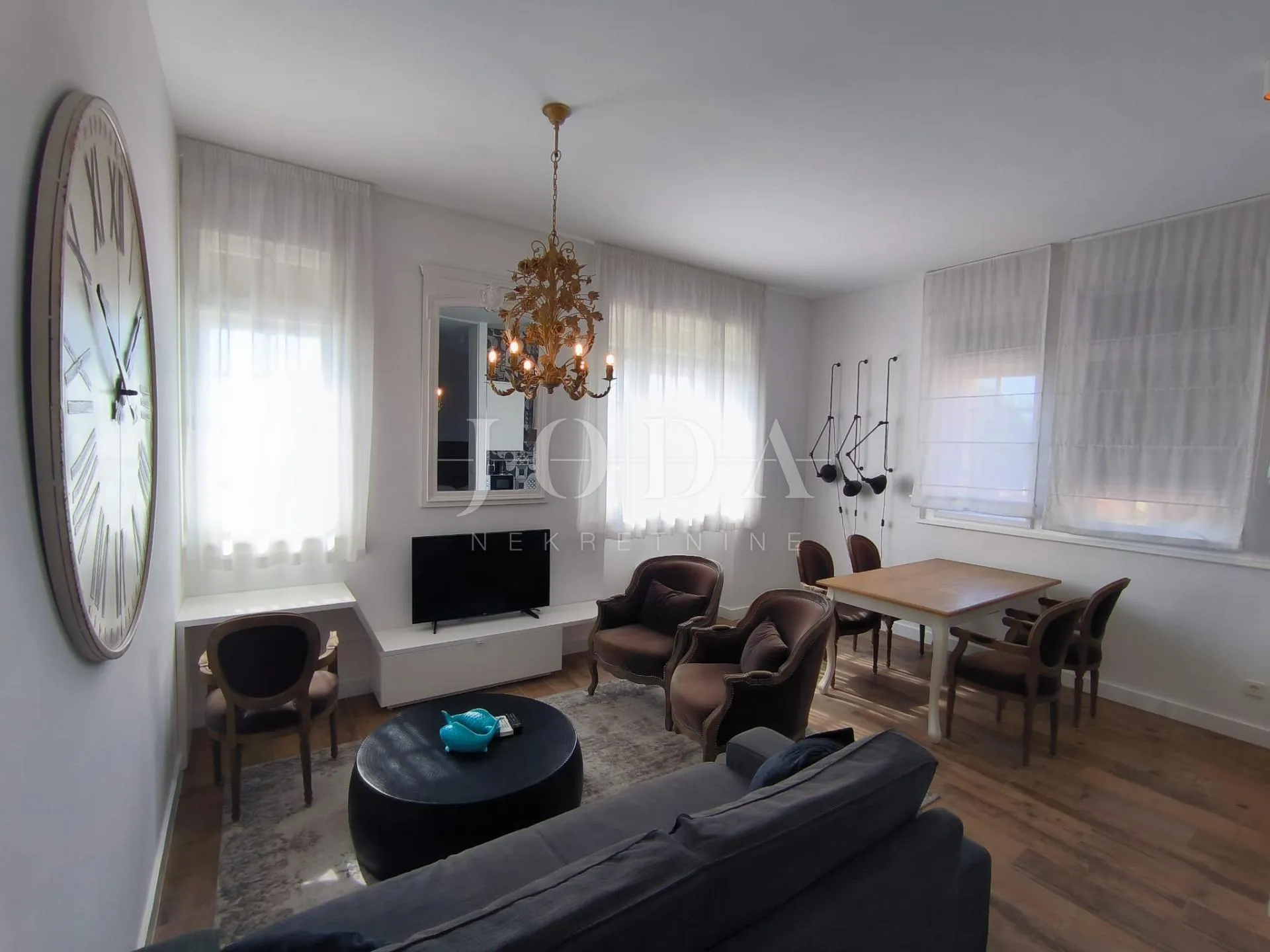 opatija, 5 luksuznih apartmana u centru - slika 2