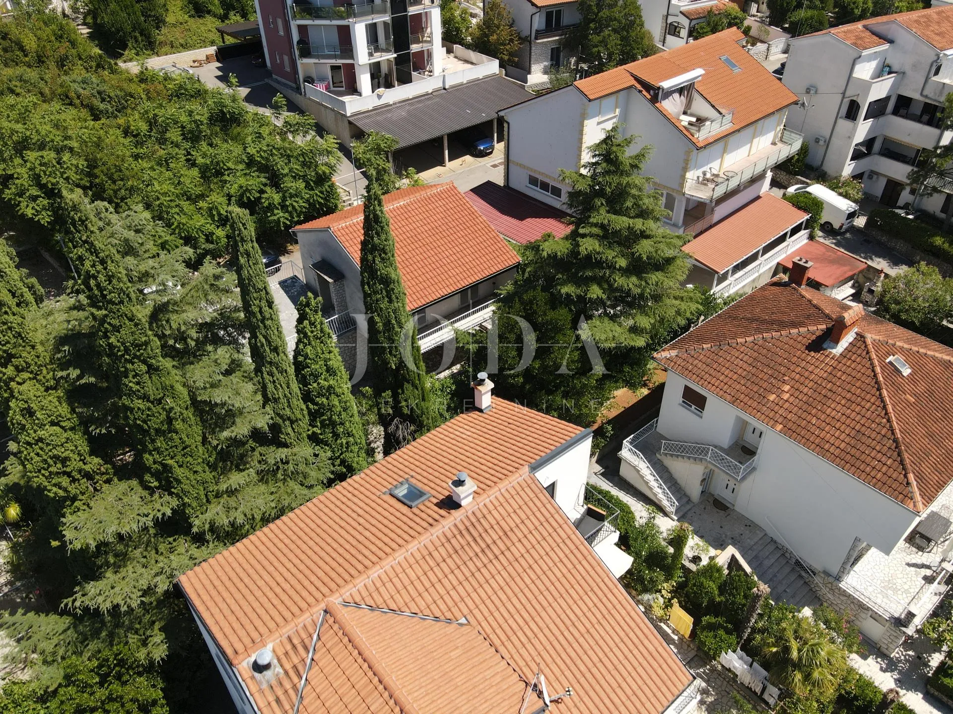 Kuća s potencijalom u centru Dramlja - Dramalj, Crikvenica