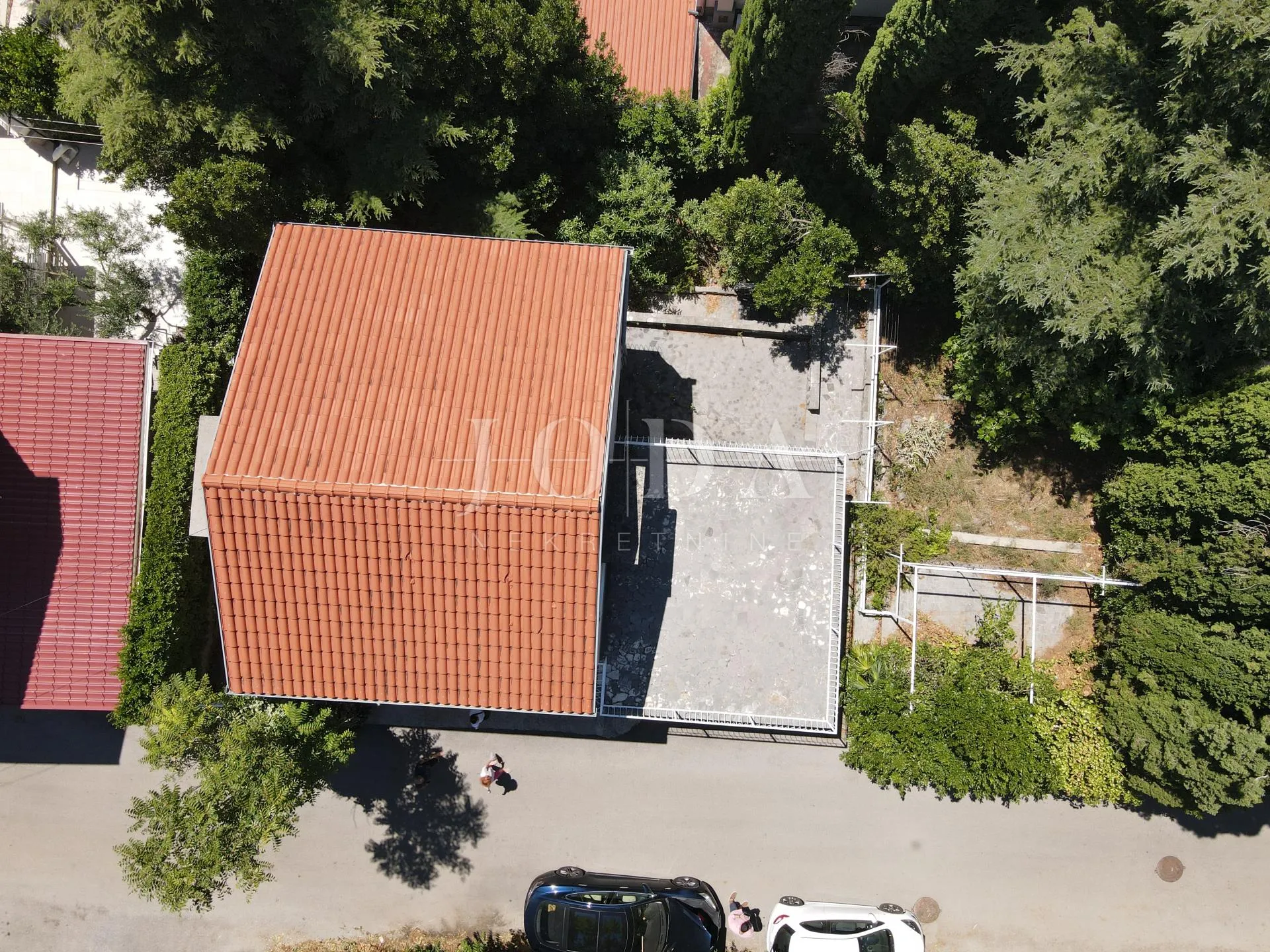 kuća s potencijalom u centru dramlja - slika 16