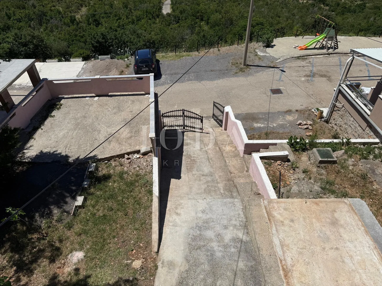 stinica – samostojeća kuća s otvorenim pogledom na more i garažom - slika 23