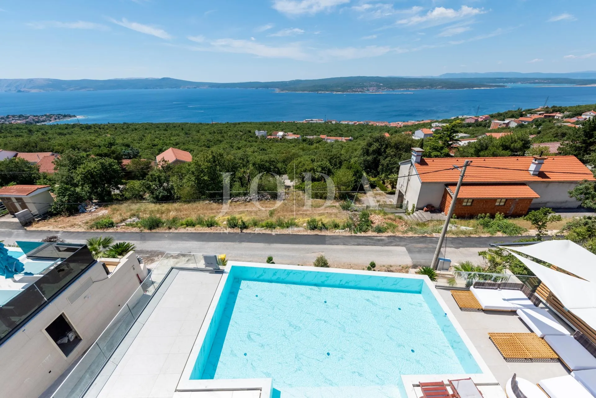 moderna obiteljska kuća na prodaju - slika 84