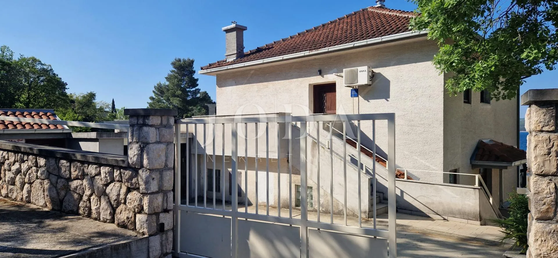crikvenica, kuća prvi red do mora - slika 26