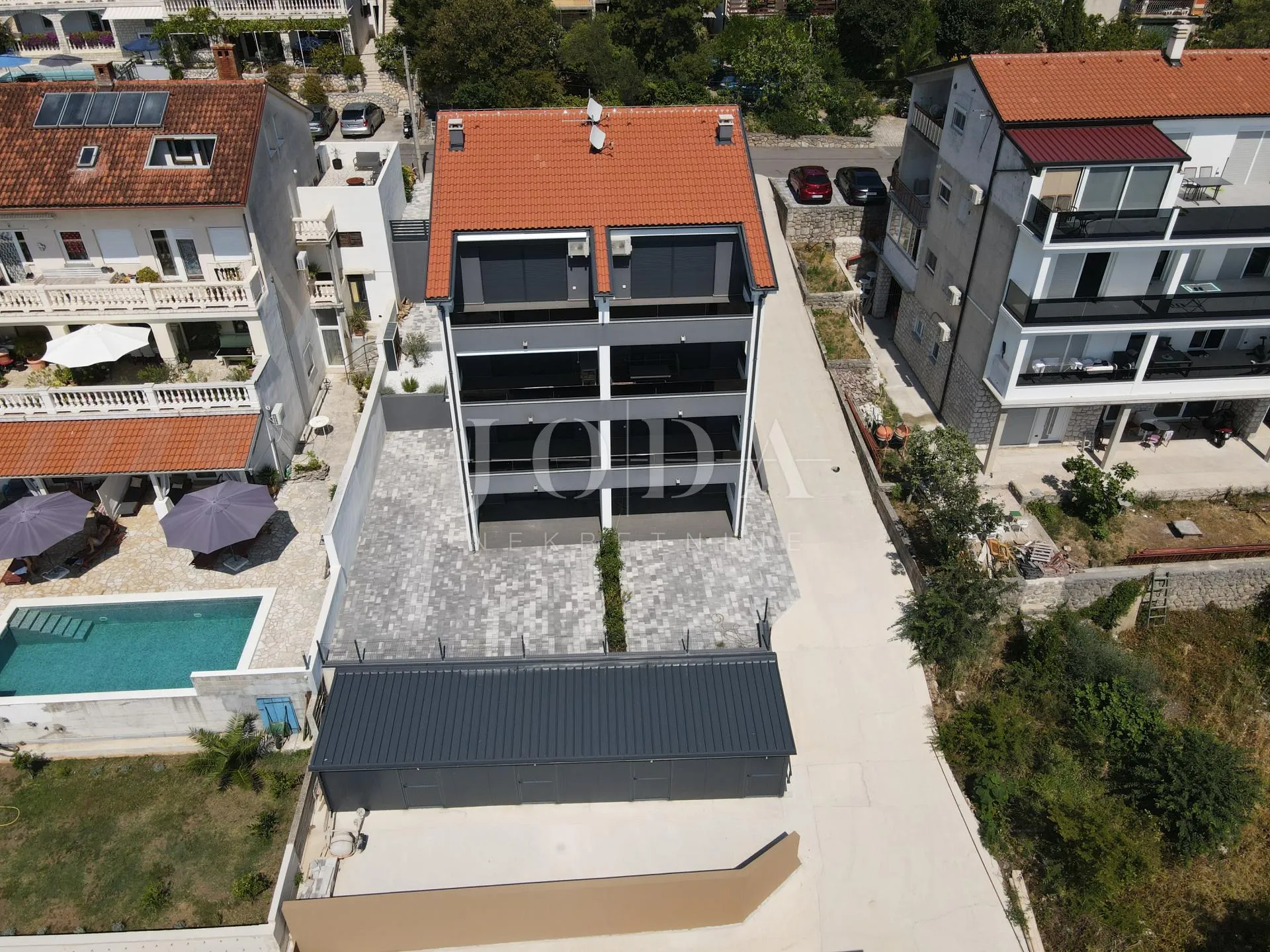 dramalj dvoetažni apartman u novogradnji - slika 14