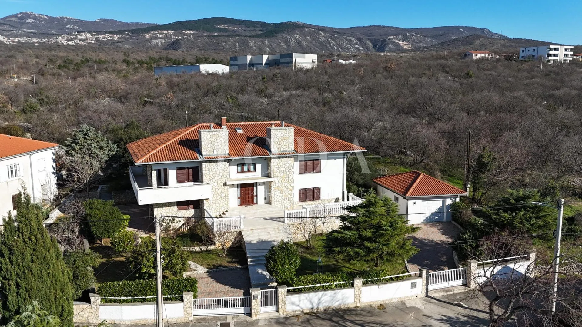 jedinstvena kuća za život - slika 4