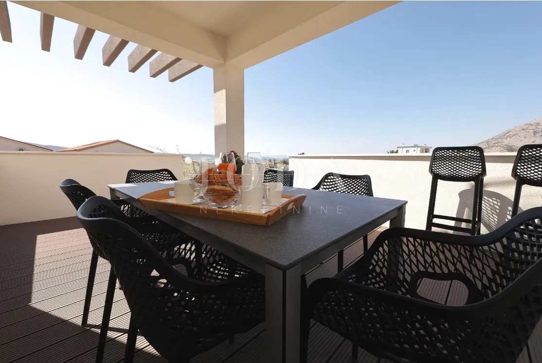 seline, starigrad - luksuzna villa s bazenom - slika 37