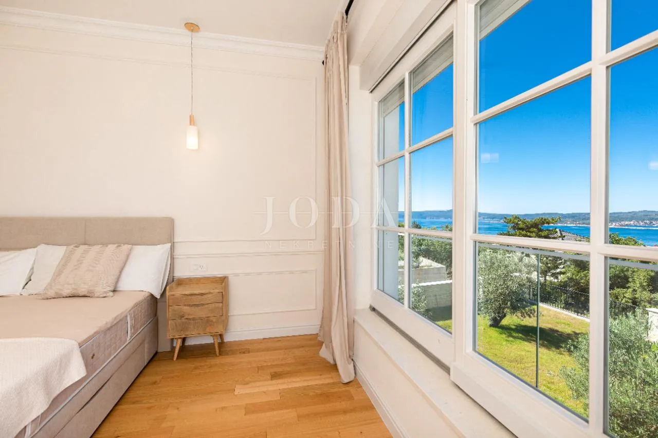 crikvenica vila sa bazenom - slika 19