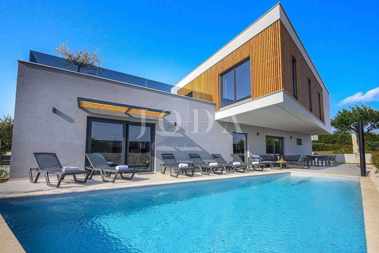 svetvinčenat, moderna nova villa - slika 3