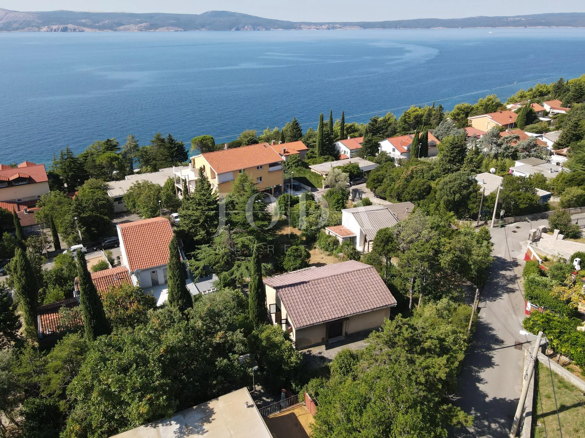 Parcela od 1058m2 100m od mora - Novi Vinodolski