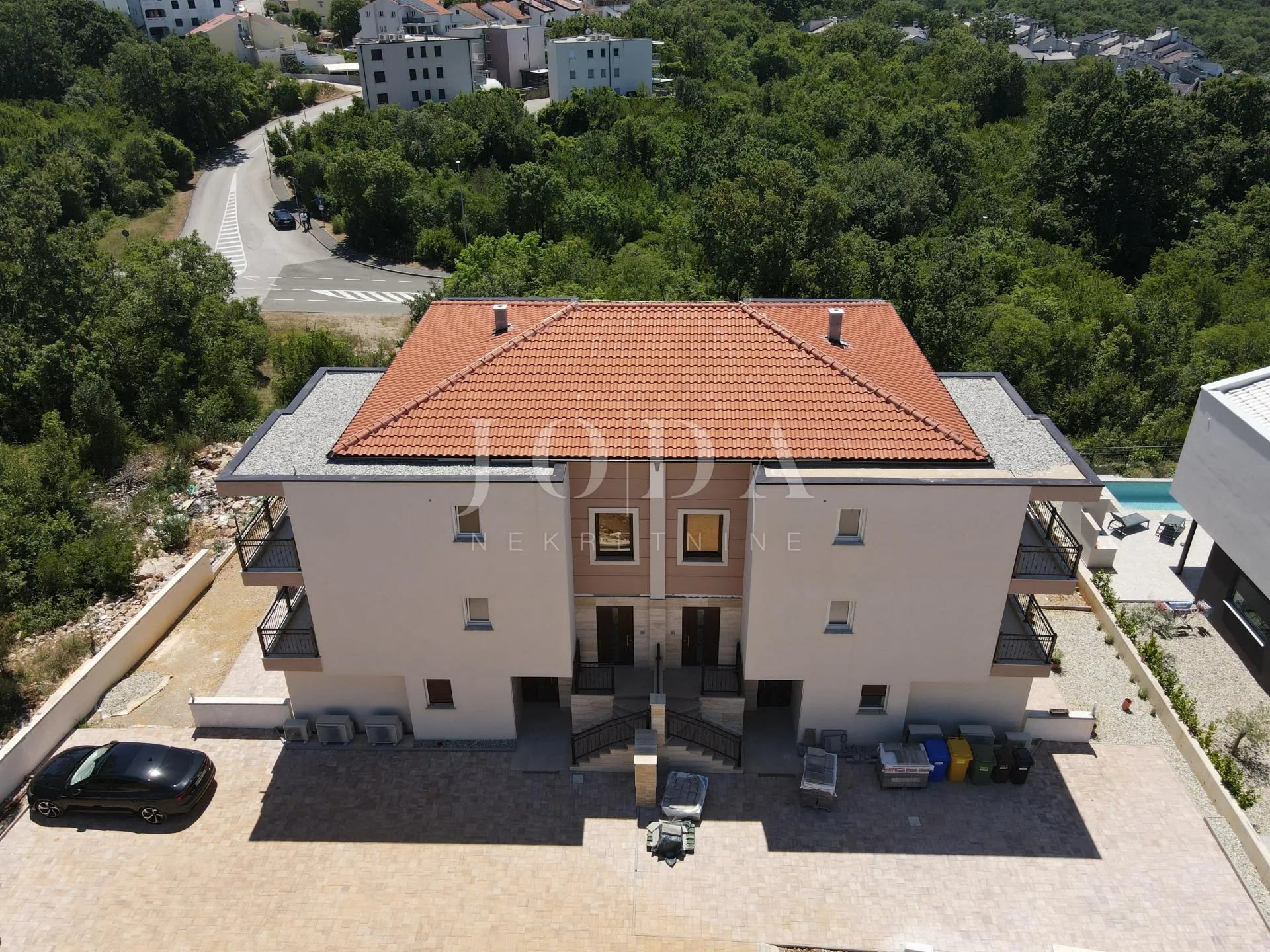 stan u novogradnji sa 2 balkona pogled more otok krk - slika 6