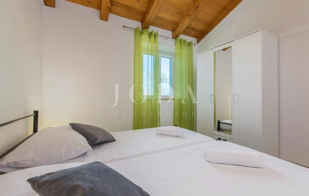 poreč, okolica, kamena villa sa bazenom - slika 27