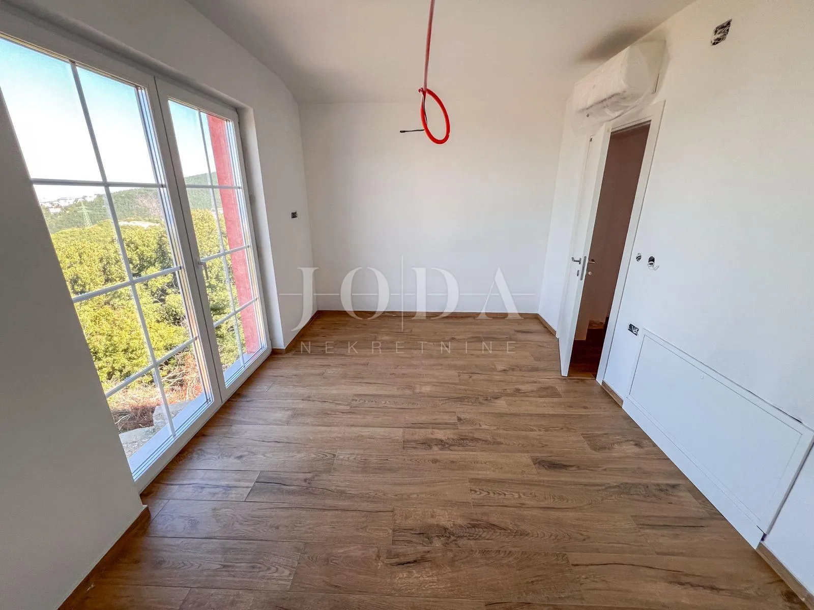 kuća novogradnja crikvenica sa bazenom - slika 3