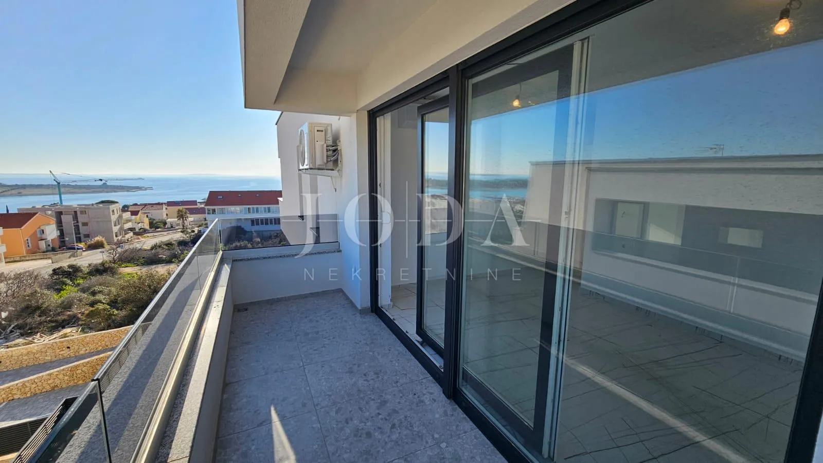 novalja, novogradnja penthouse - slika 17