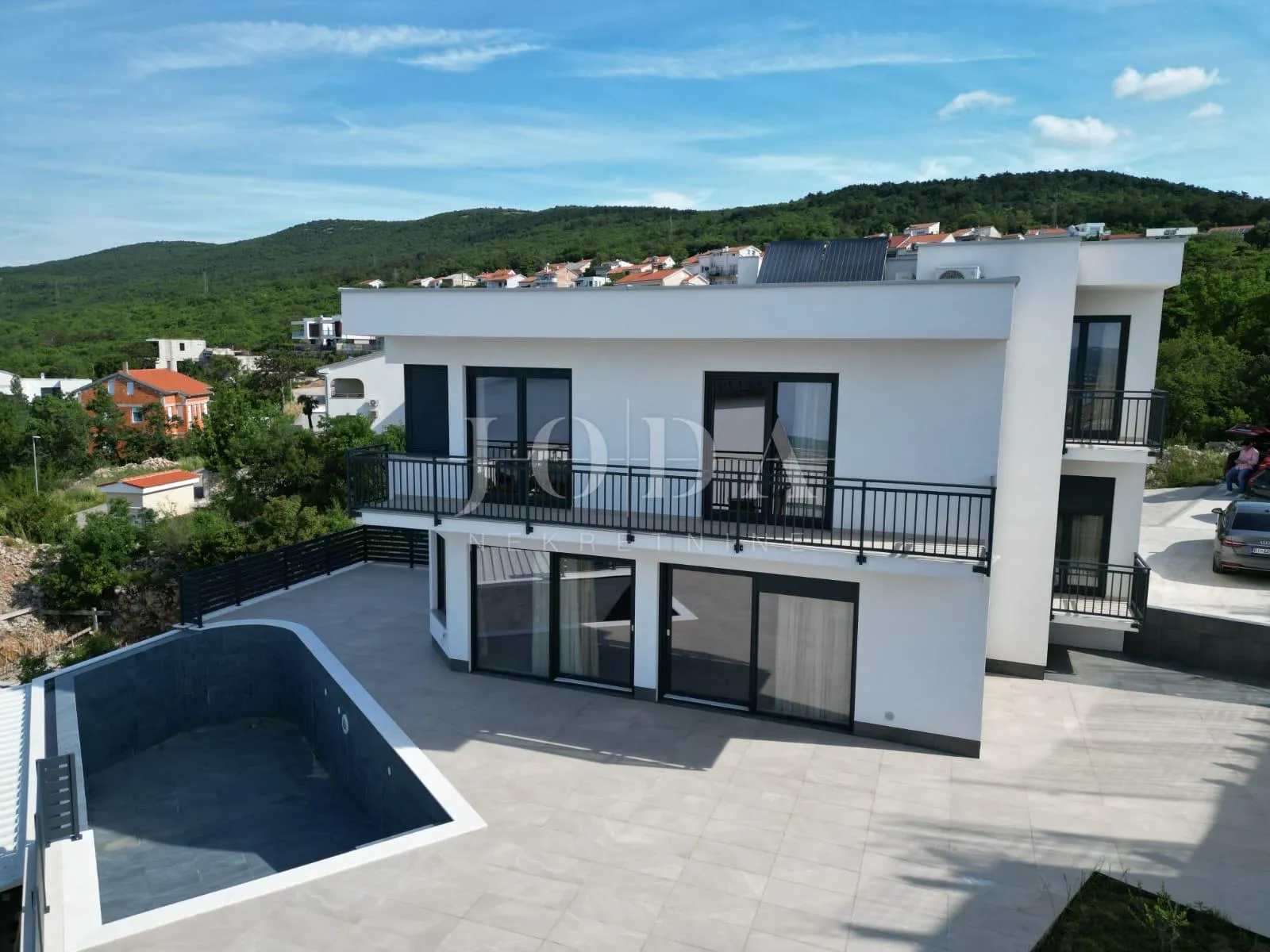 crikvenica kuća sa bazenom - slika 4