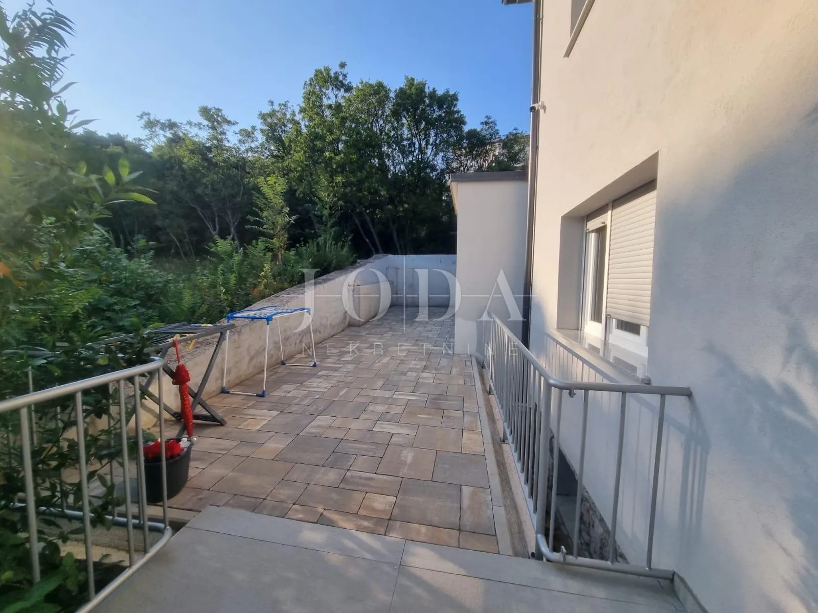 novi vindolski, kuća 70m od mora - slika 33
