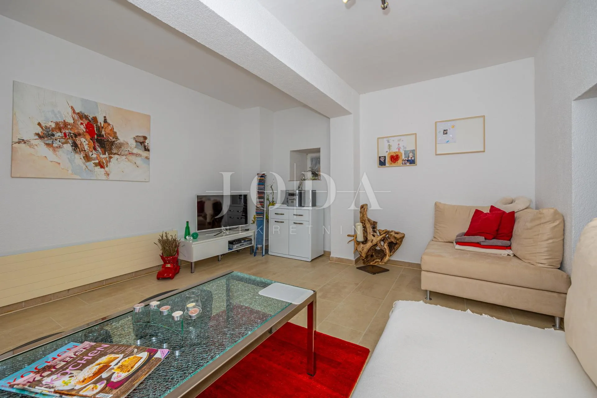kuća sa 3000m2 zemljišta - slika 26