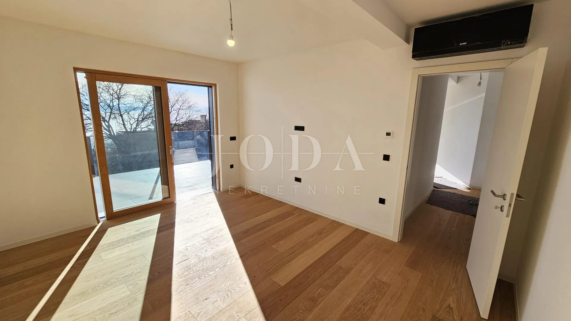 kantrida, luksuzni penthouse s panoramskom terasom i tri garažna mjesta - slika 22