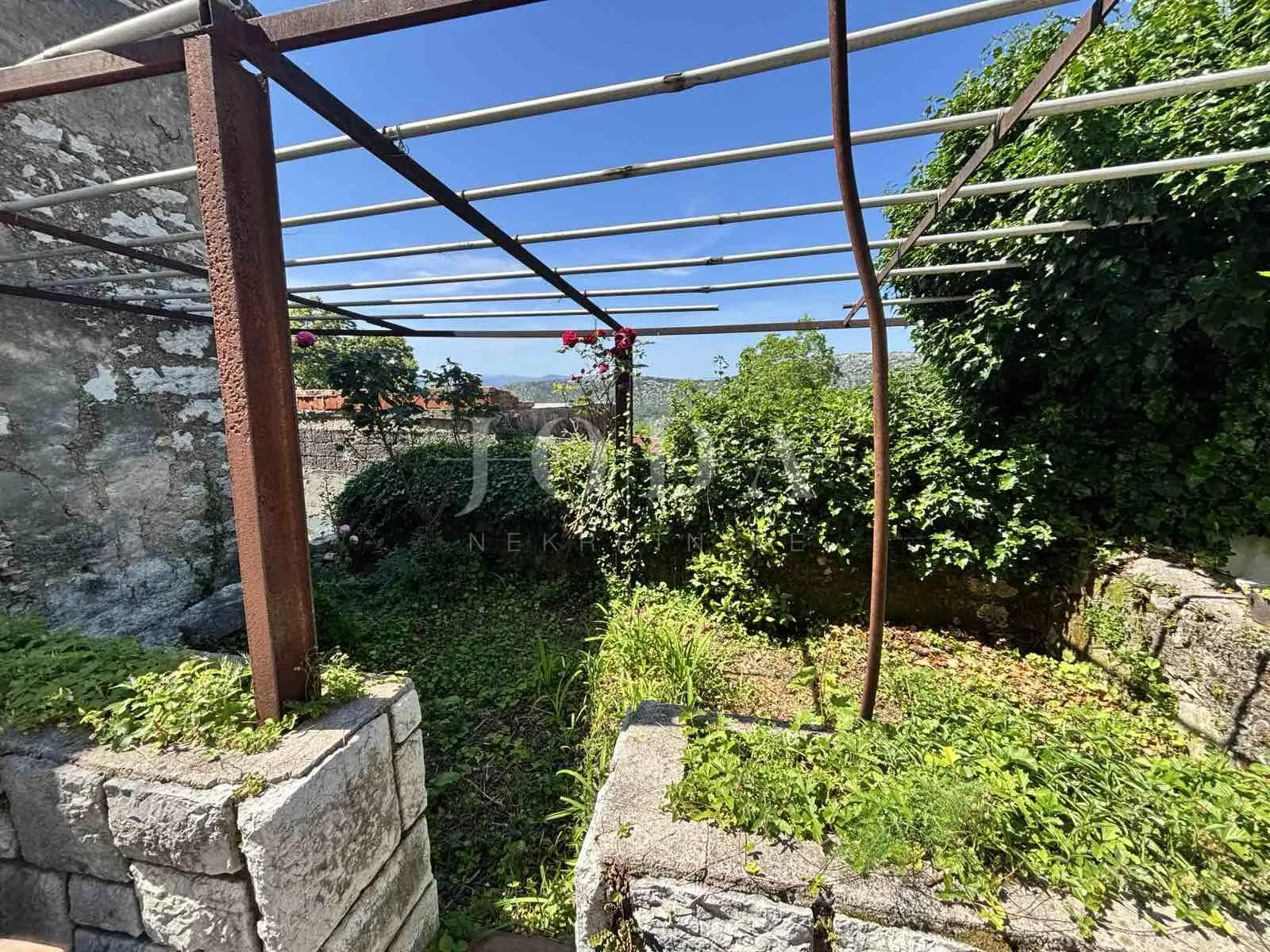 bribir, kamena kuća sa pogledom na more - slika 14