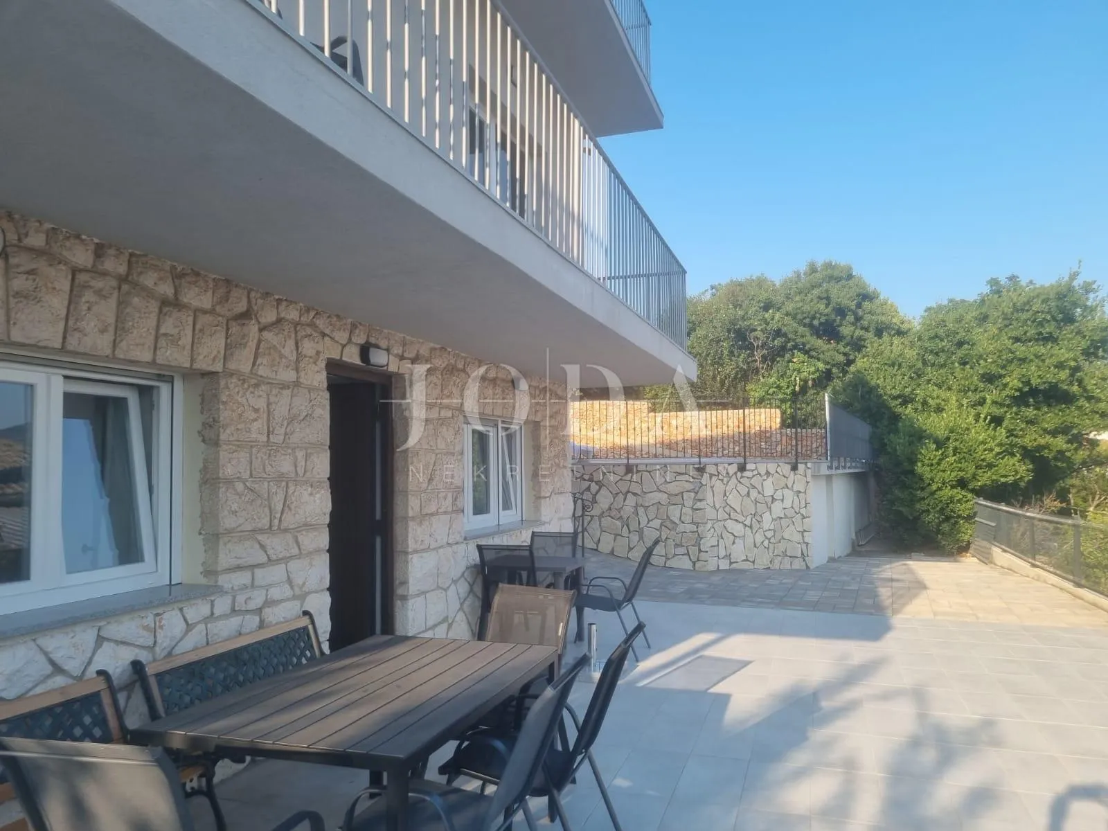 novi vindolski, kuća 70m od mora - slika 37