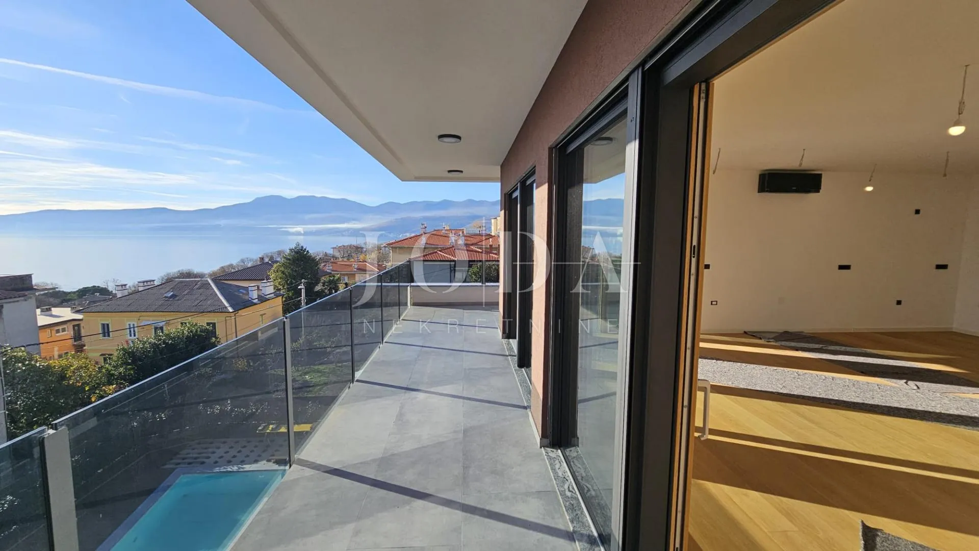 kantrida, luksuzni penthouse s panoramskom terasom i tri garažna mjesta - slika 30
