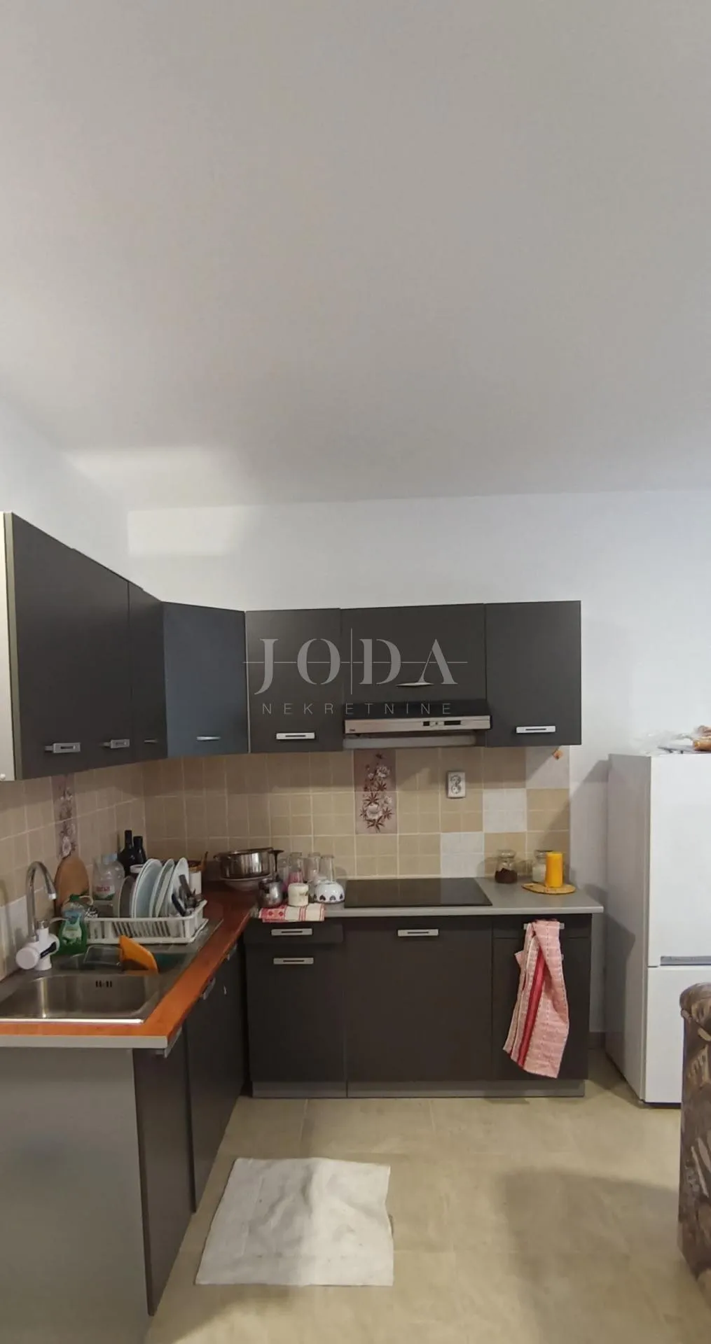 obiteljska kuća sa tri stana,poreč okolica - slika 8