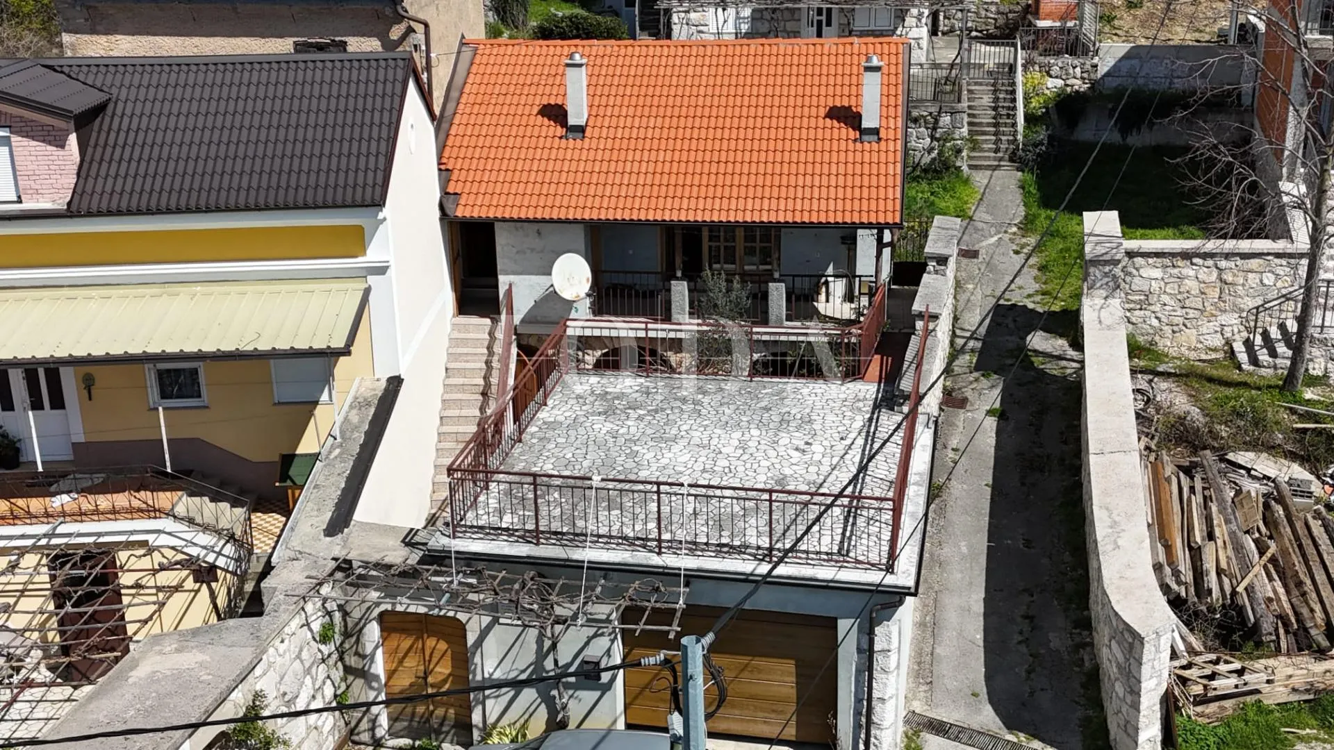 tribalj kuća - slika 12