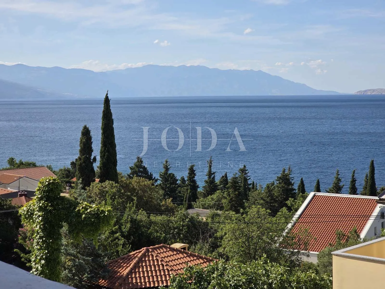 novi vinodolski, bribirska obala, stan 150m od mora - slika 17
