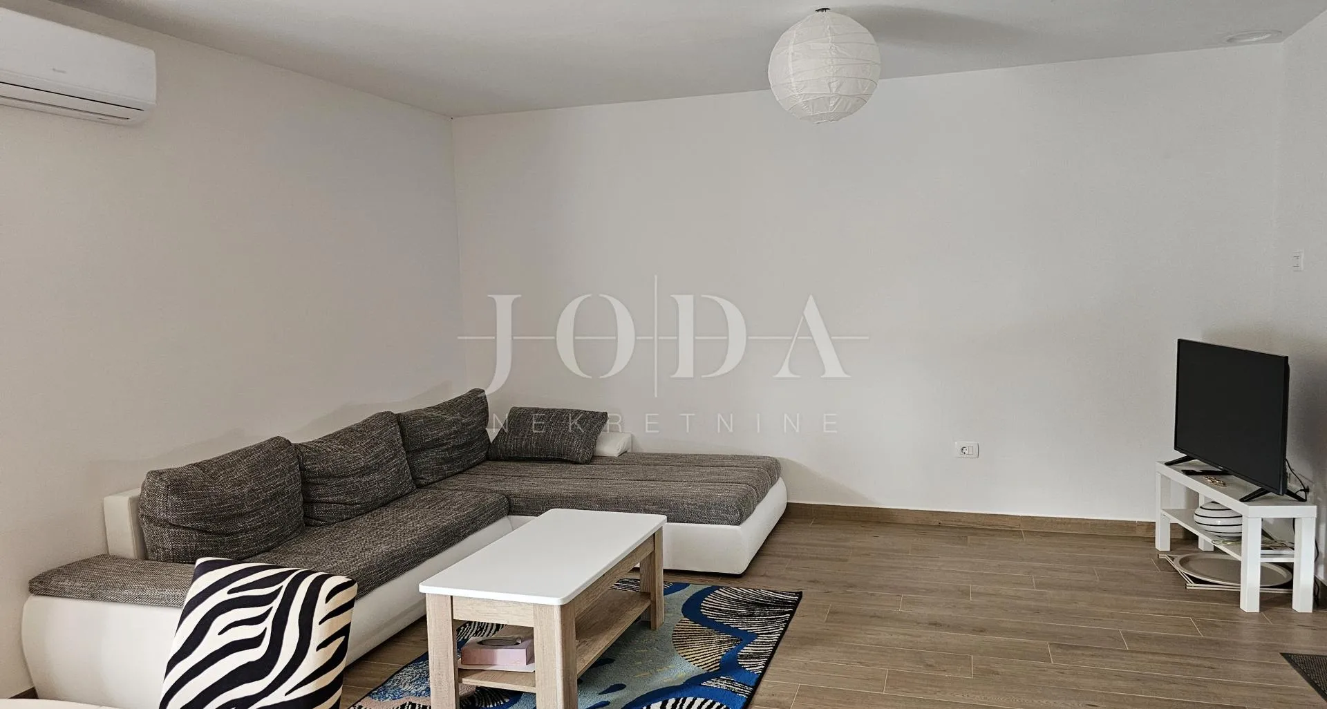 popust novogradnja kuća sa bazenom,novigrad okolica - slika 4