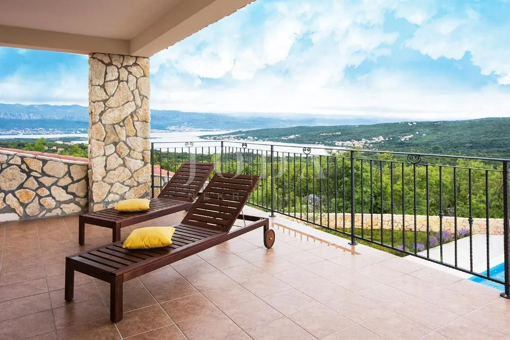 otok krk kuća sa bazenom i panoramskim pogledom - slika 2