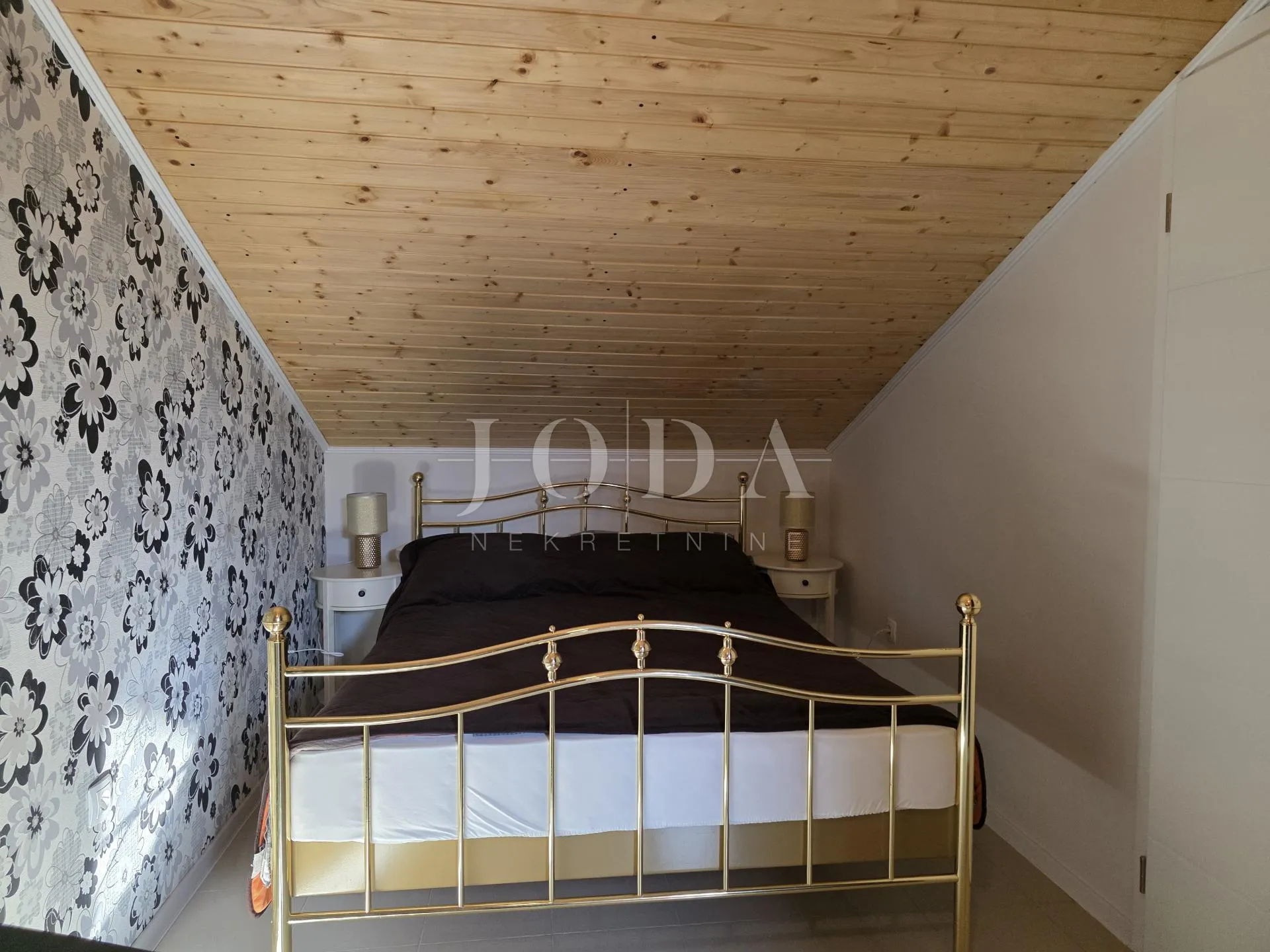 novi vinodolski, dvoetažni stan sa prekrasnim pogledom - slika 15