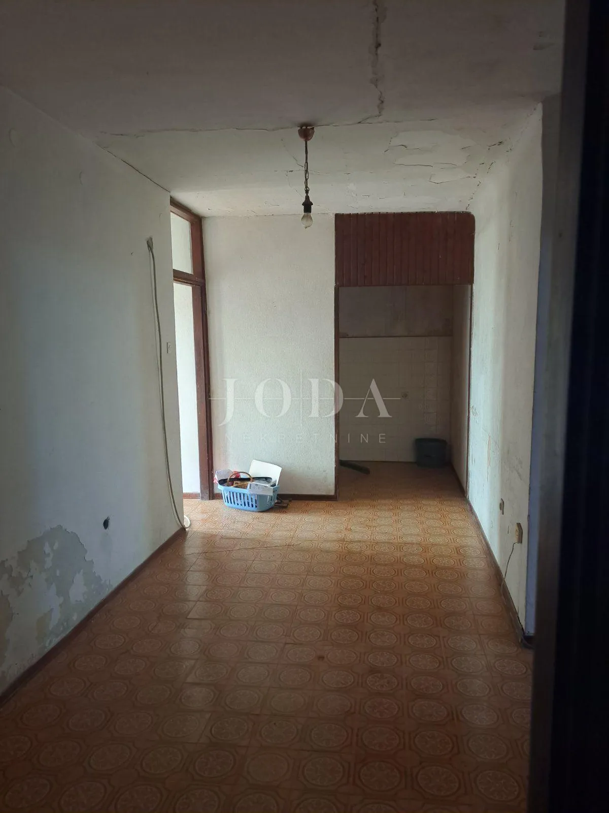 dva stana i garsonjera,brtonigla - slika 11