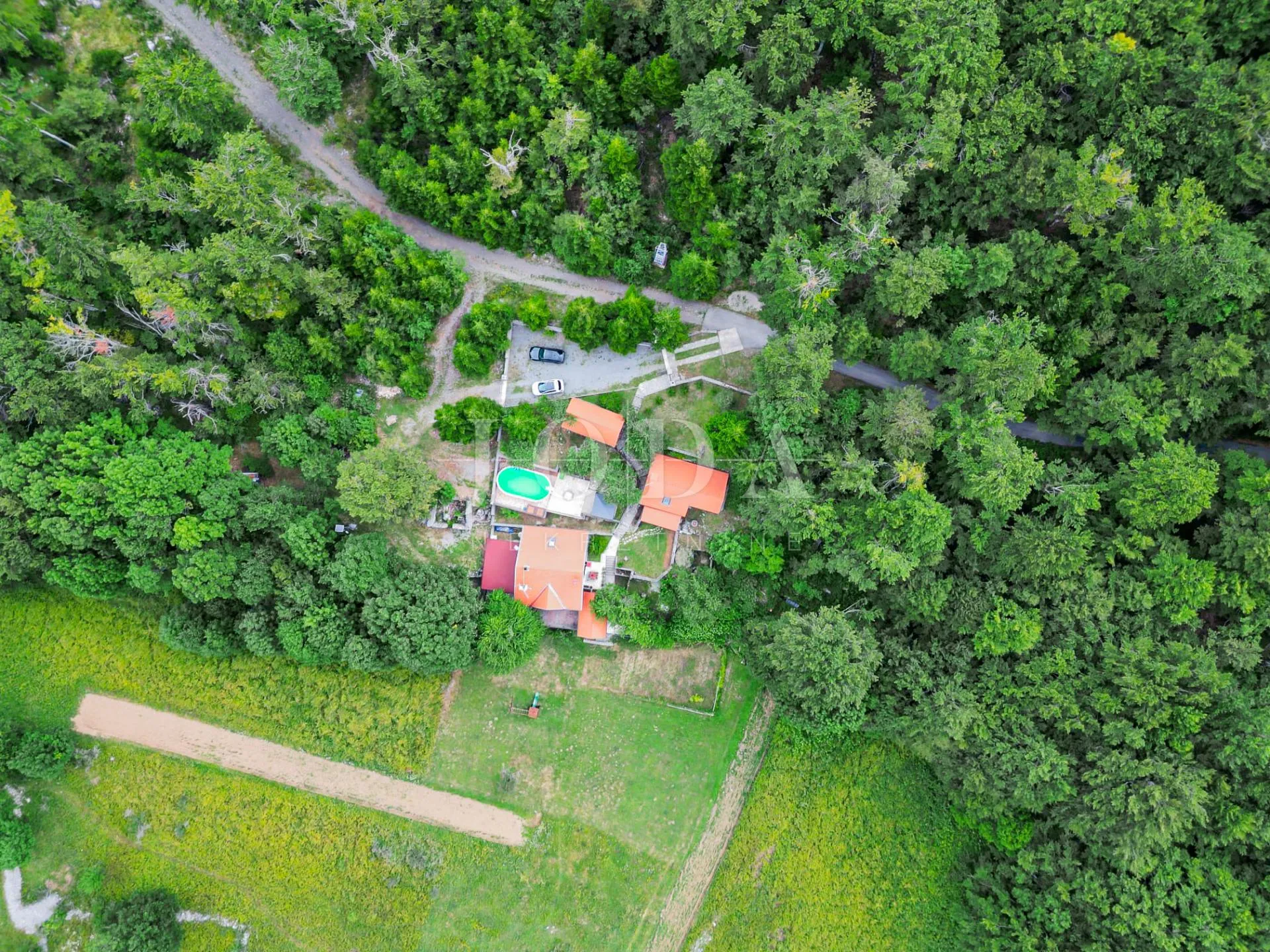 imanje u parku prirode - slika 17