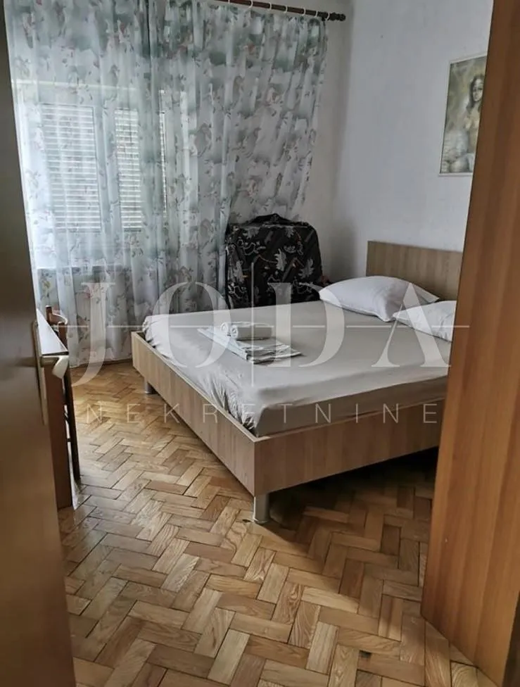 jadranovo kuća sa pet jedinica - slika 21