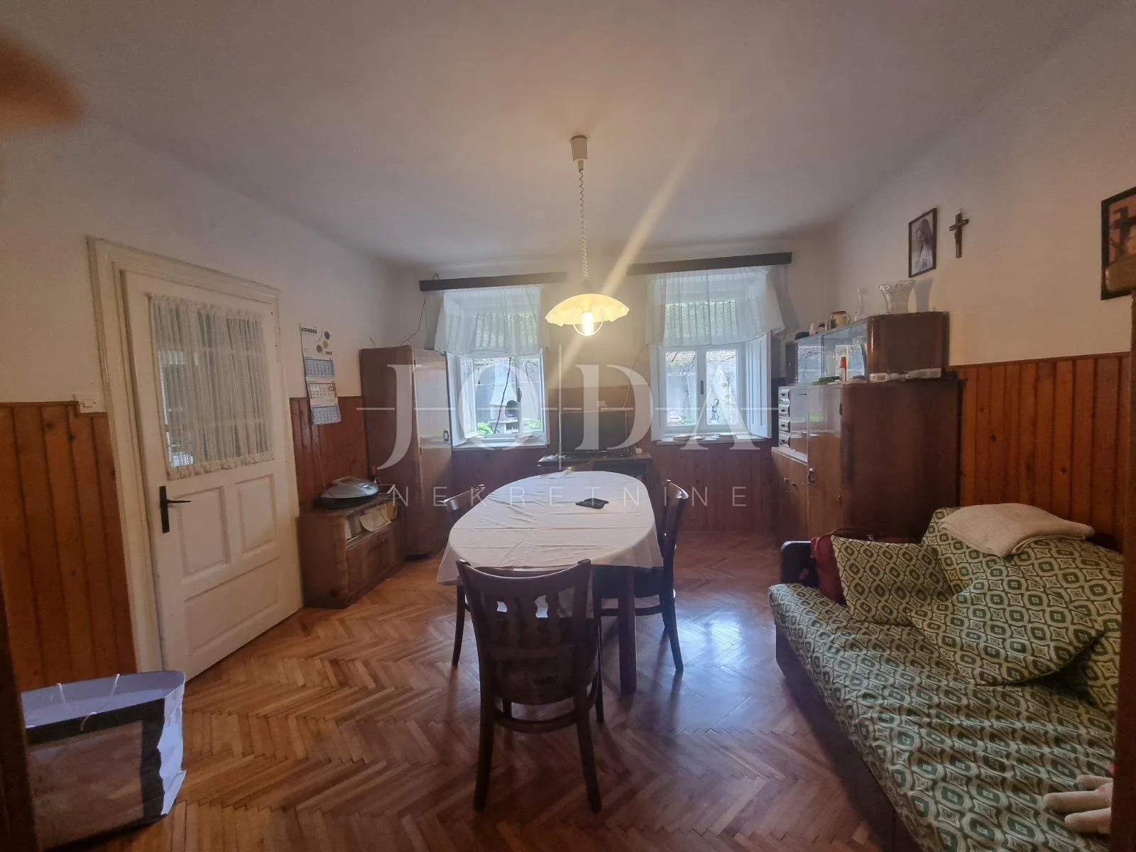 tribalj, kuća,gospodarska zgrada, prostrana okućnica i oranica - slika 6