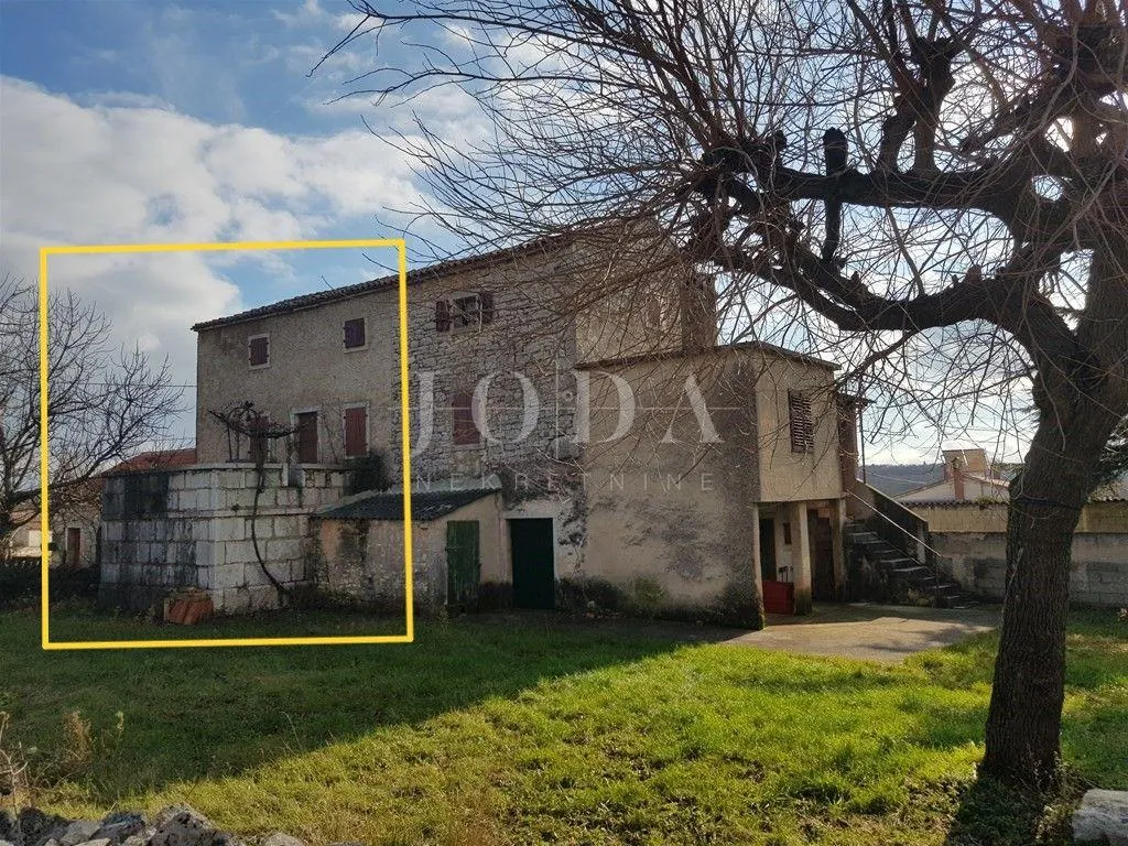 popust!istarska kamena kuća za adaptaciju,višnjan okolica - slika 2