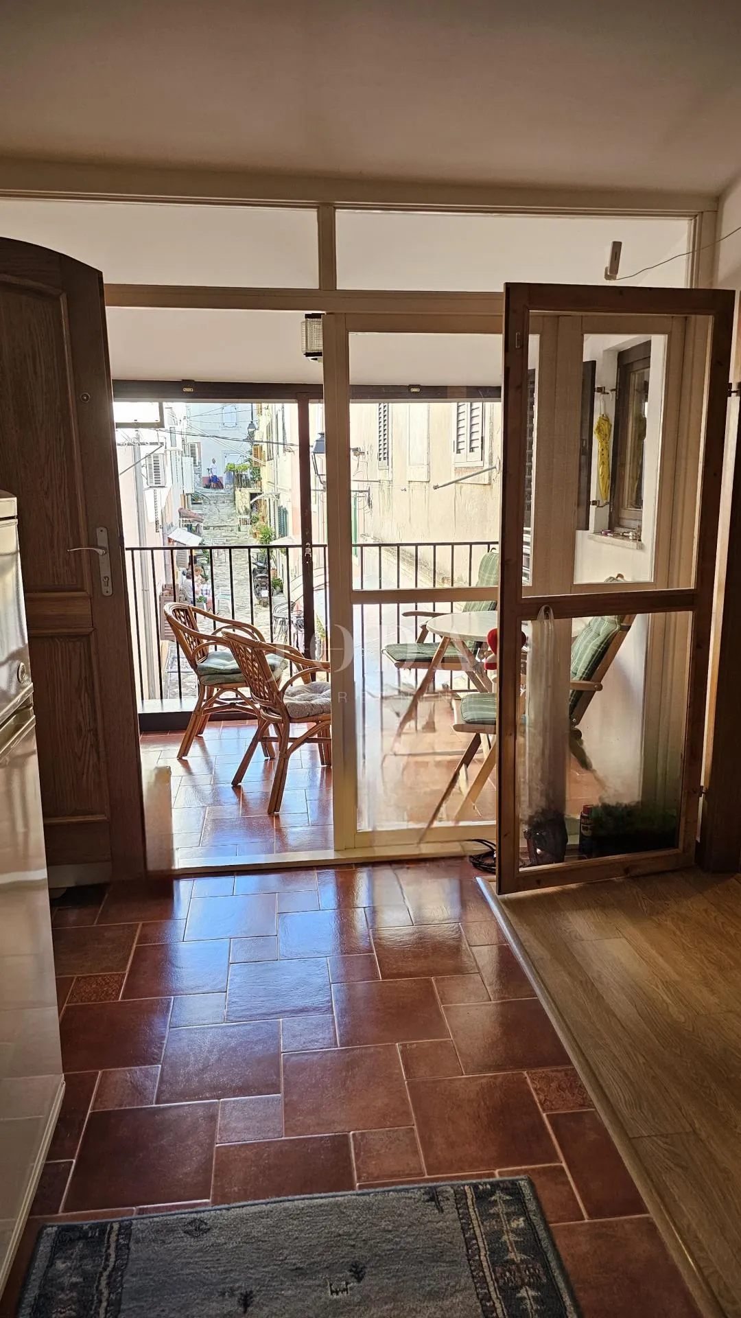 kuća u nizu sa 4 apartmana i balkonom,vrsar centar - slika 31