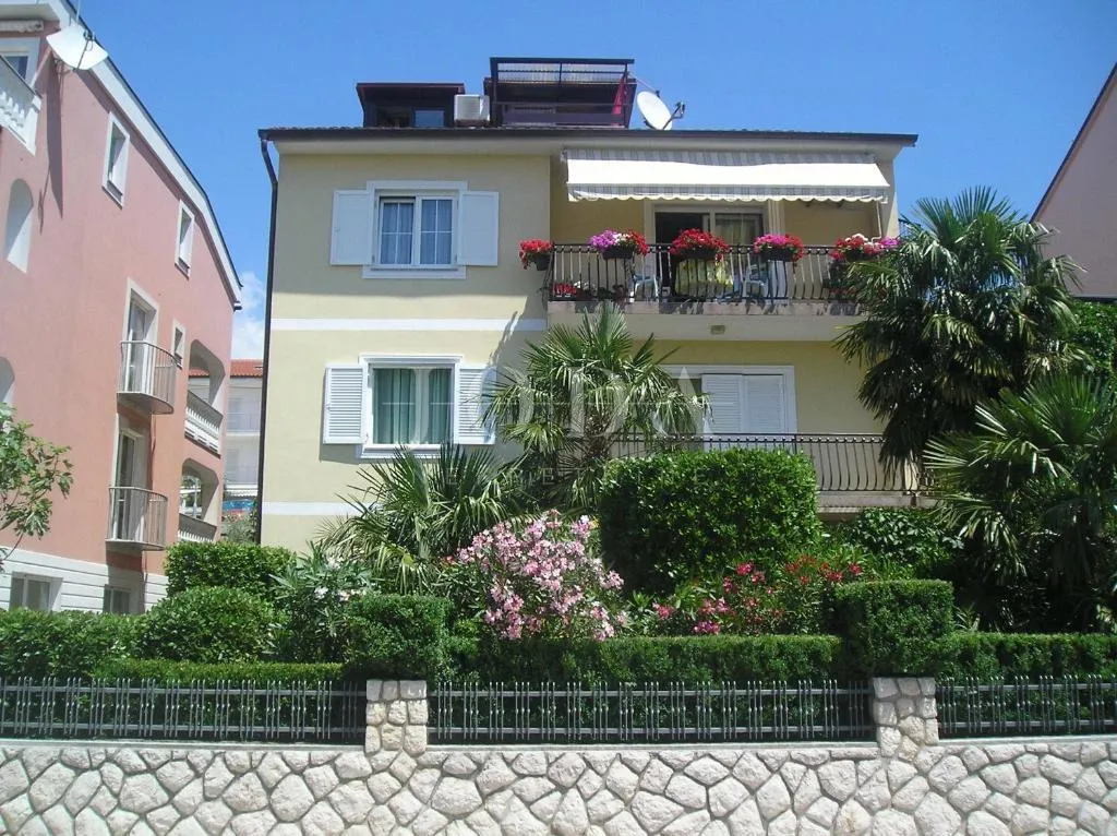 Kuća sa 5 apartmana - Crikvenica