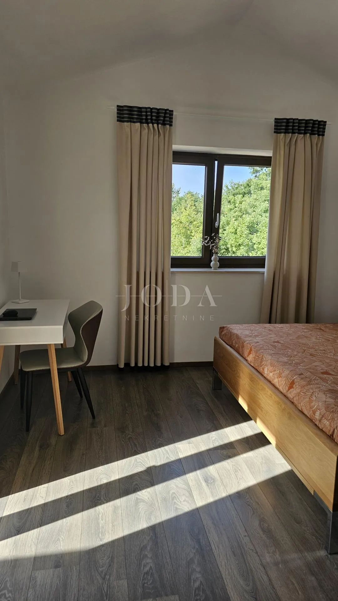 prekrasna villa sa bazenom i prostranom okućnicom,barban okolica - slika 18