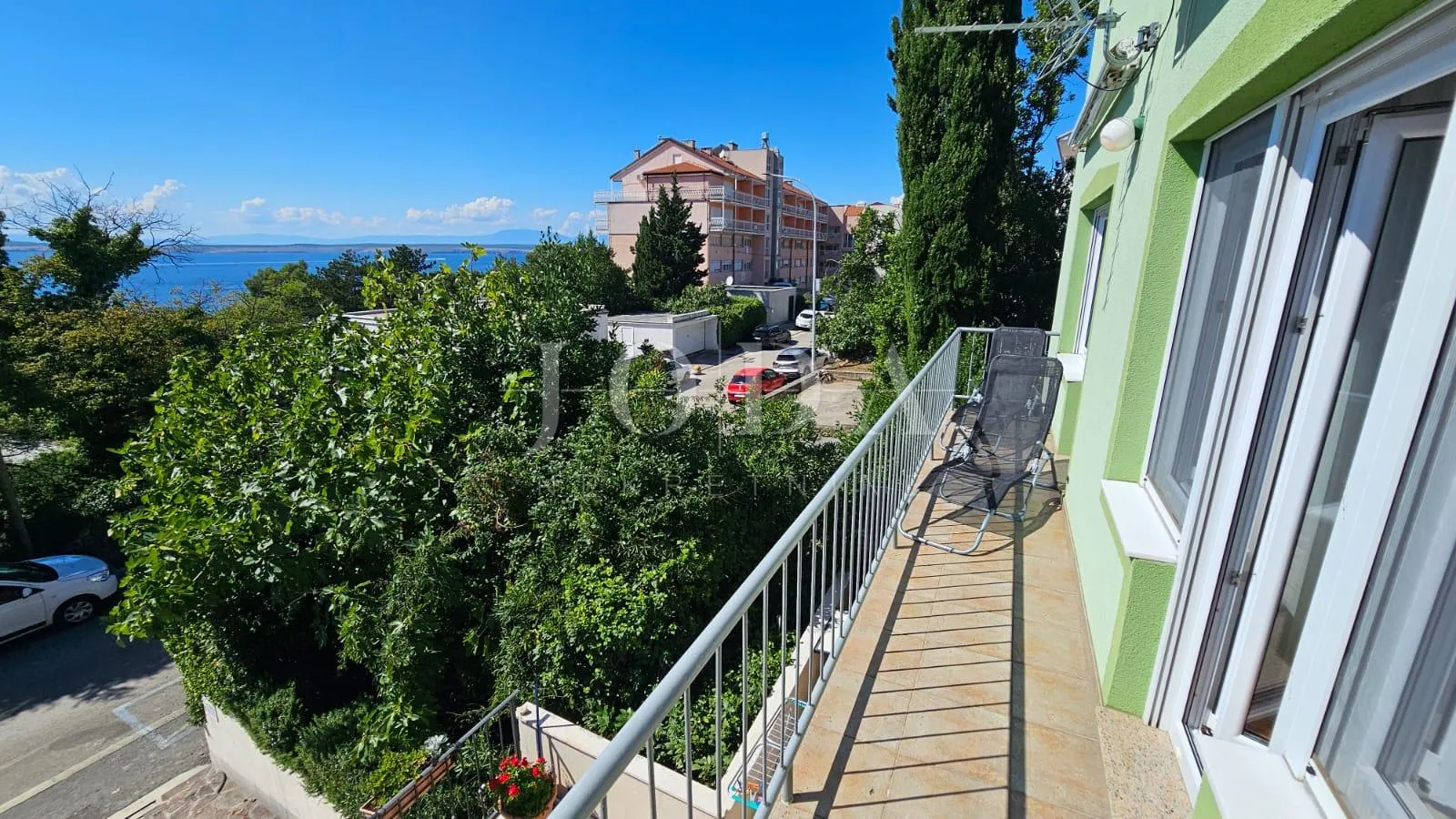 crikvenica, stan s garažom i velikom okućnicom, samo 60 m od mora - slika 11