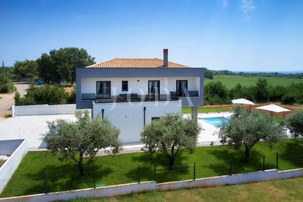 marčana, okolica, moderna villa okružena prirodom - slika 4