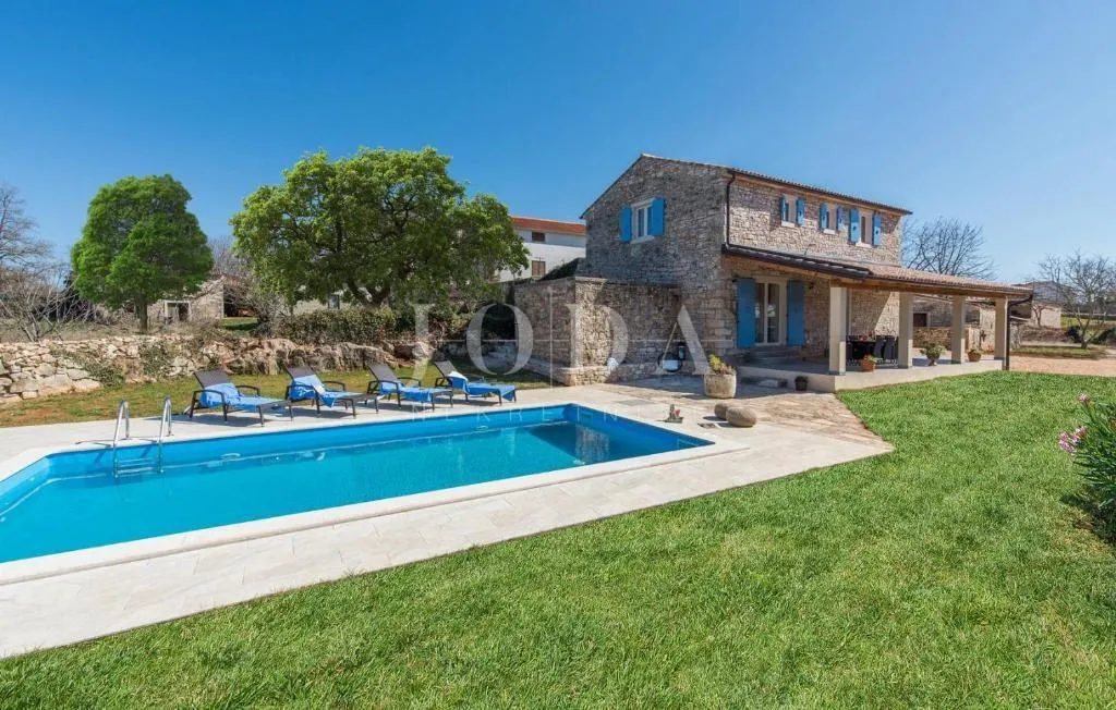 poreč, okolica, kamena villa sa bazenom - slika 2